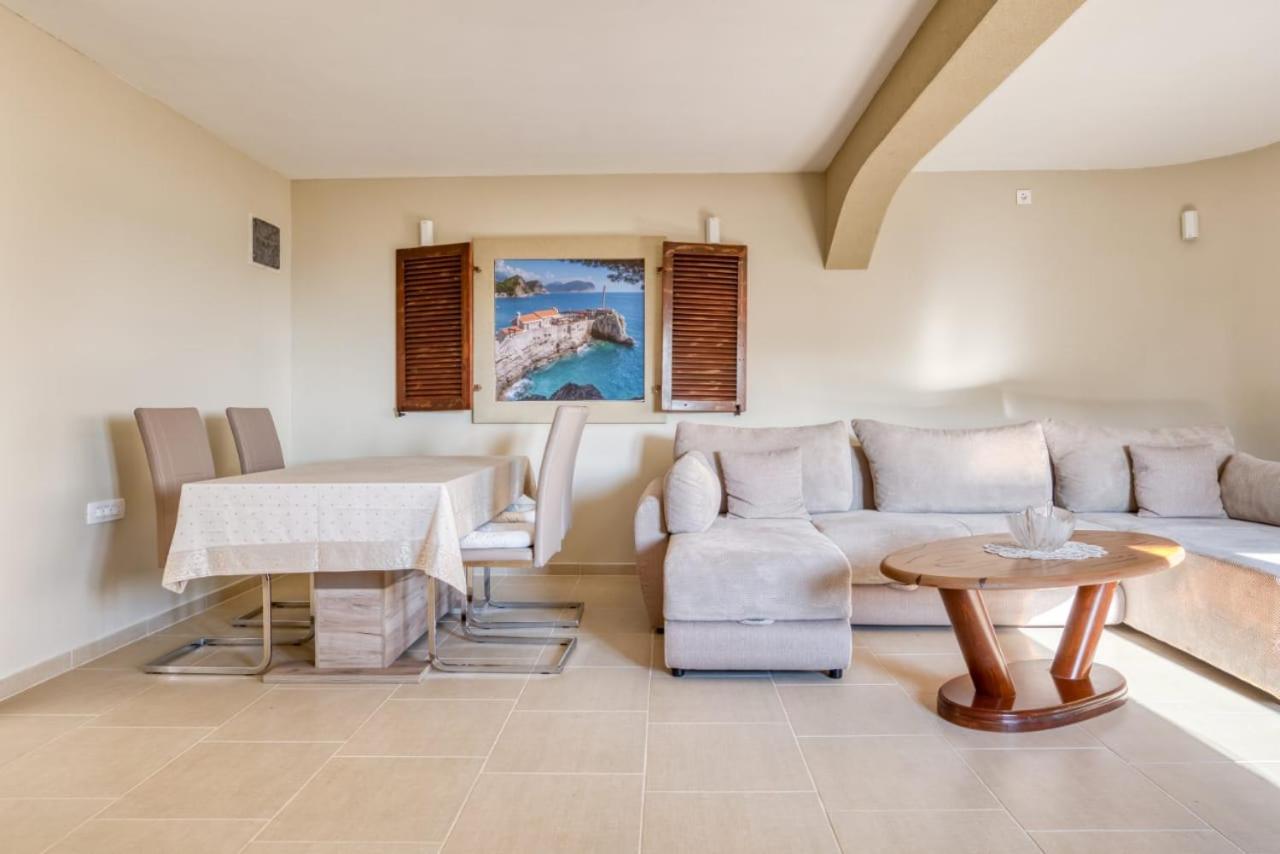 Apartmán Savovic_Lux Petrovac Exteriér fotografie